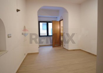 Stanza vuota - Quadrilocale via delle alpi
 
3, Giaveno - foto 17