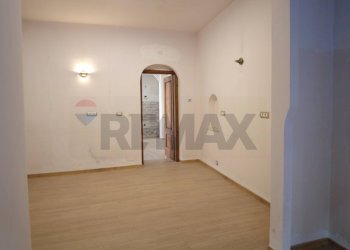 Stanza vuota - Quadrilocale via delle alpi
 
3, Giaveno - foto 19