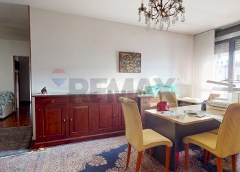 Sala da pranzo - Quadrilocale Viale San Lazzaro
 
118, Vicenza - foto 5