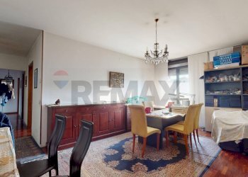 Sala da pranzo - Quadrilocale Viale San Lazzaro
 
118, Vicenza - foto 6