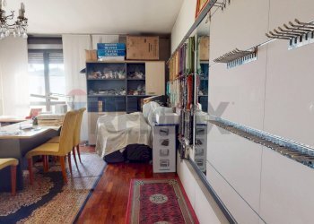 Sala da pranzo - Quadrilocale Viale San Lazzaro
 
118, Vicenza - foto 9