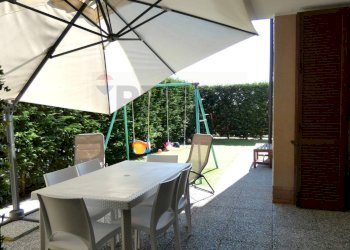 Terrazza - Quadrilocale via filippo piccaluga
 
11, Casorate Primo - foto 2