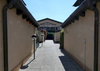 Terrazza - Quadrilocale via filippo piccaluga
 
11, Casorate Primo - foto 9