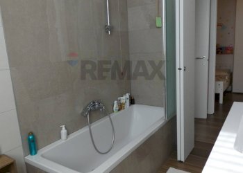 Bagno - Quadrilocale via filippo piccaluga
 
11, Casorate Primo - foto 25