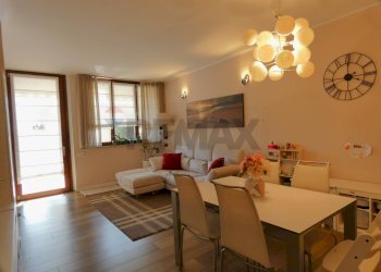 Sala da pranzo - Quadrilocale via filippo piccaluga
 
11, Casorate Primo - foto 42