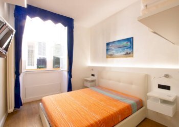 Foto 5 - Bilocale Via Torlaro
 
5, Albenga - foto 5