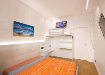 Foto 7 - Bilocale Via Torlaro
 
5, Albenga - foto 7