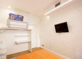 Foto 8 - Bilocale Via Torlaro
 
5, Albenga - foto 8