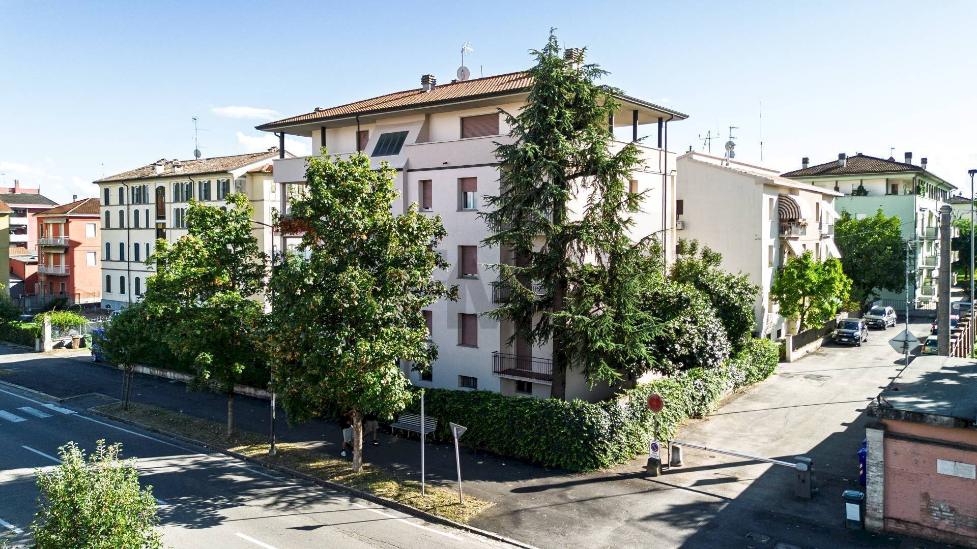 Edificio all\'aperto - Quadrilocale Viale martiri della Libertà
 
18, Fidenza - foto 2