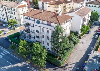Edificio all\'aperto - Quadrilocale Viale martiri della Libertà
 
18, Fidenza - foto 9