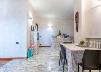 Soggiorno - Four-room apartment Corso Giulio Cesare
 
261, Torino - photo 6
