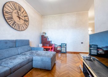 Soggiorno - Four-room apartment Corso Giulio Cesare
 
261, Torino - photo 8