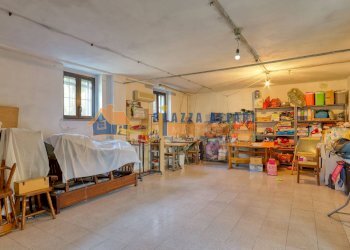 Foto 21 - Villa via per cedrate
 
12, Oggiona con Santo Stefano - foto 21