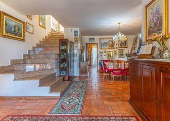 Scale - Casa indipendente S.V. Crabulazzi
 
62, Sassari - foto 4