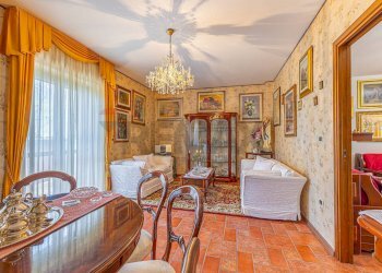 Sala da pranzo - Casa indipendente S.V. Crabulazzi
 
62, Sassari - foto 10