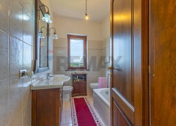 Bagno - Casa indipendente S.V. Crabulazzi
 
62, Sassari - foto 18