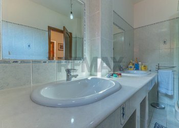 Bagno - Casa indipendente S.V. Crabulazzi
 
62, Sassari - foto 42