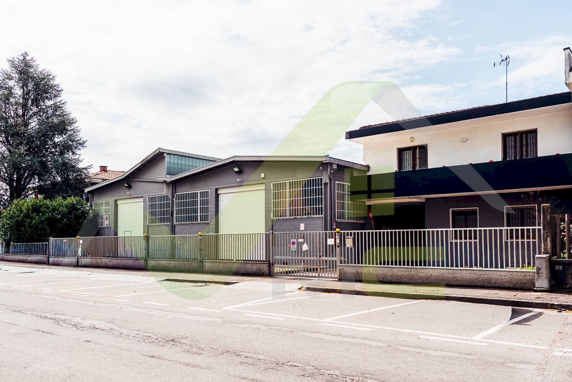 Foto 1 - Capannone VIA BUOZZI
 
22, Melzo - foto 1