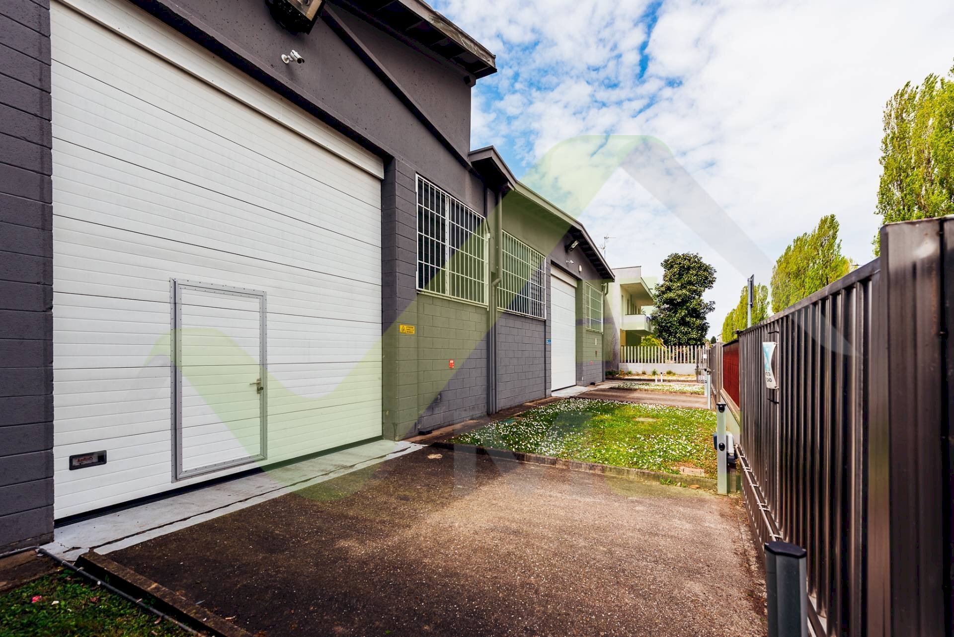 Foto 3 - Capannone VIA BUOZZI
 
22, Melzo - foto 3