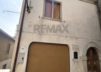 Casa all\'aperto - Casa semi indipendente VIA REGINA MARGHERITA
 
20, Sassinoro - foto 4