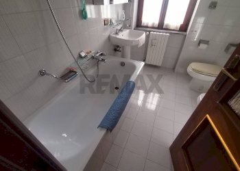 Bagno - Casa semi indipendente VIA REGINA MARGHERITA
 
20, Sassinoro - foto 24