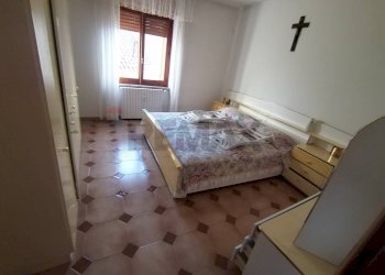 Camera / camera da letto - Casa semi indipendente VIA REGINA MARGHERITA
 
20, Sassinoro - foto 26