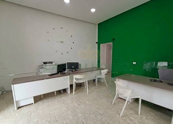 Foto 2 - Locale Commerciale Via Gennaro Tescione, Caserta - foto 2