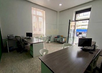 Foto 4 - Locale Commerciale Via Gennaro Tescione, Caserta - foto 4