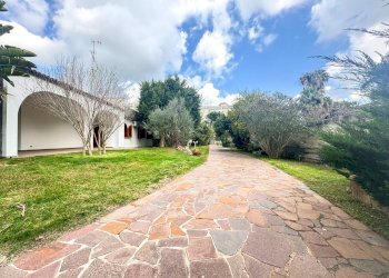 Foto 4 - Villa via calore
 
3, Lecce - foto 4