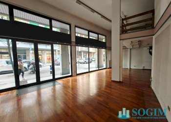 Foto 3 - Negozio Via Dante
 
42, Sesto San Giovanni - foto 3