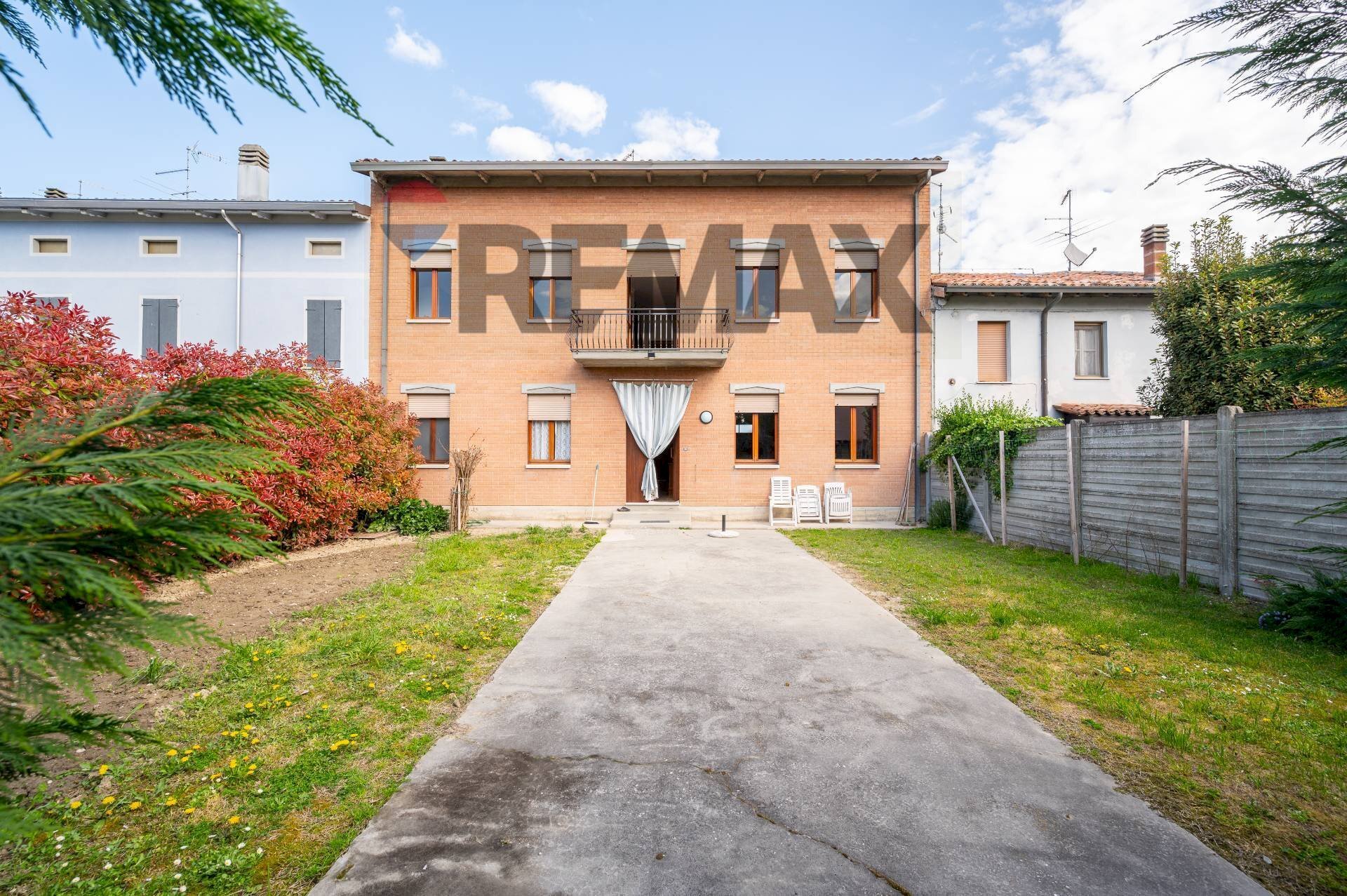 Casa all\'aperto - Casa indipendente Frattini
 
33, Dosolo - foto 1