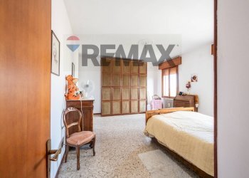 Camera / camera da letto - Casa indipendente Frattini
 
33, Dosolo - foto 24