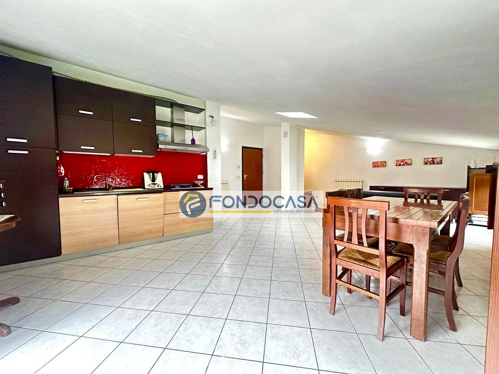 cucina - Bilocale Via Lago, Montignoso - foto 1