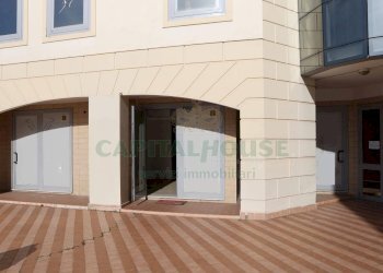 Foto 24 - Ufficio VIA escrivà, Santa Maria Capua Vetere - foto 24