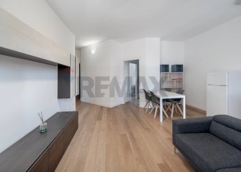 Sala da pranzo - Bilocale Via San Pietro In Verzolo
 
30, Pavia - foto 4