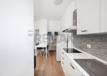 Cucina - Bilocale Via San Pietro In Verzolo
 
30, Pavia - foto 7