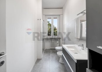 Bagno - Bilocale Via San Pietro In Verzolo
 
30, Pavia - foto 26