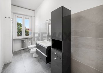 Bagno - Bilocale Via San Pietro In Verzolo
 
30, Pavia - foto 27