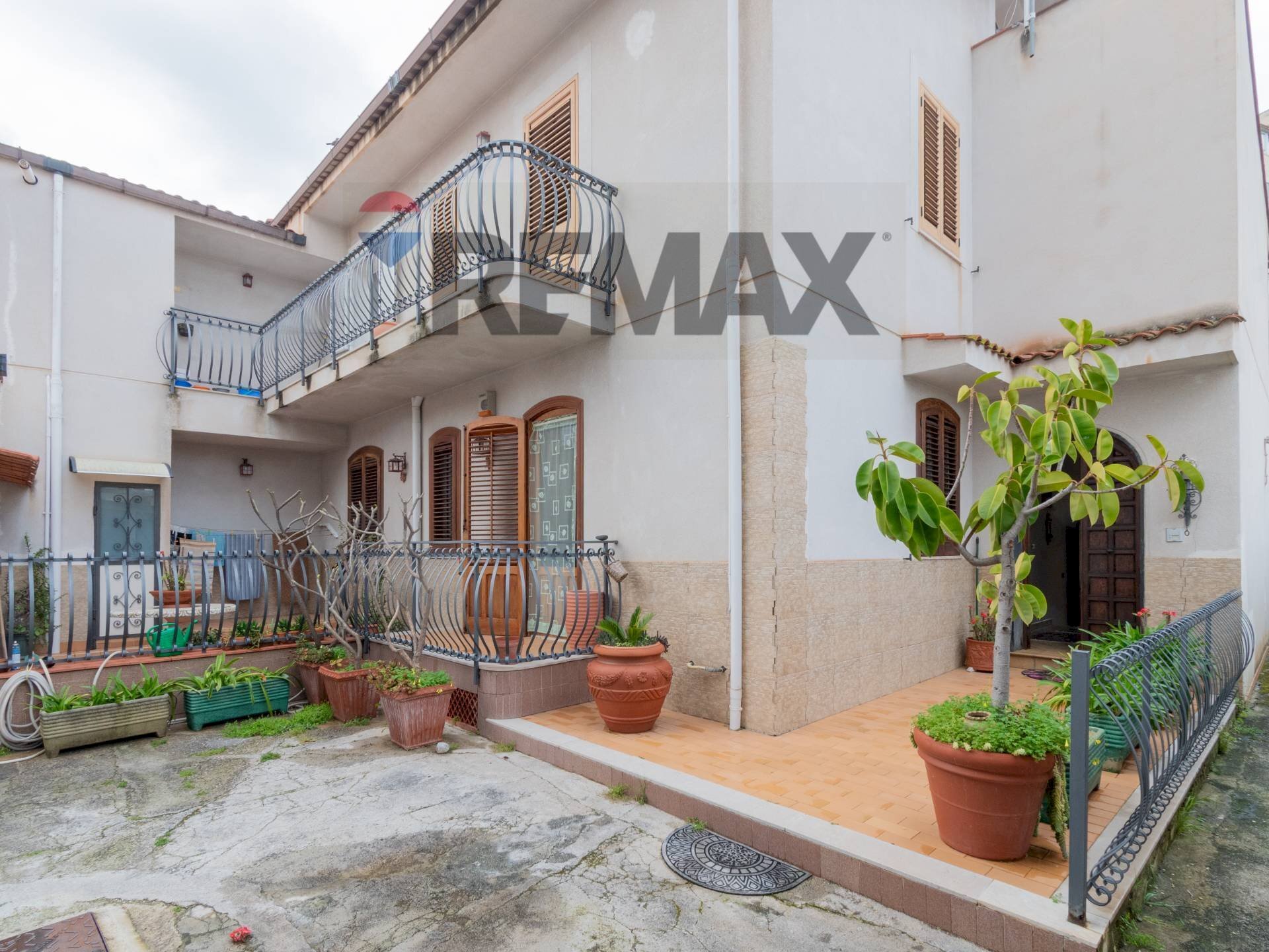 Casa all\'aperto - Casa semi indipendente Via Cesare Terranova
 
33, Palermo - foto 3