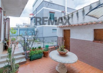 Terrazza - Casa semi indipendente Via Cesare Terranova
 
33, Palermo - foto 5