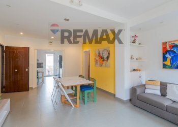 Sala da pranzo - Casa semi indipendente Via Cesare Terranova
 
33, Palermo - foto 30