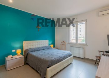 Camera / camera da letto - Casa semi indipendente Via Cesare Terranova
 
33, Palermo - foto 40