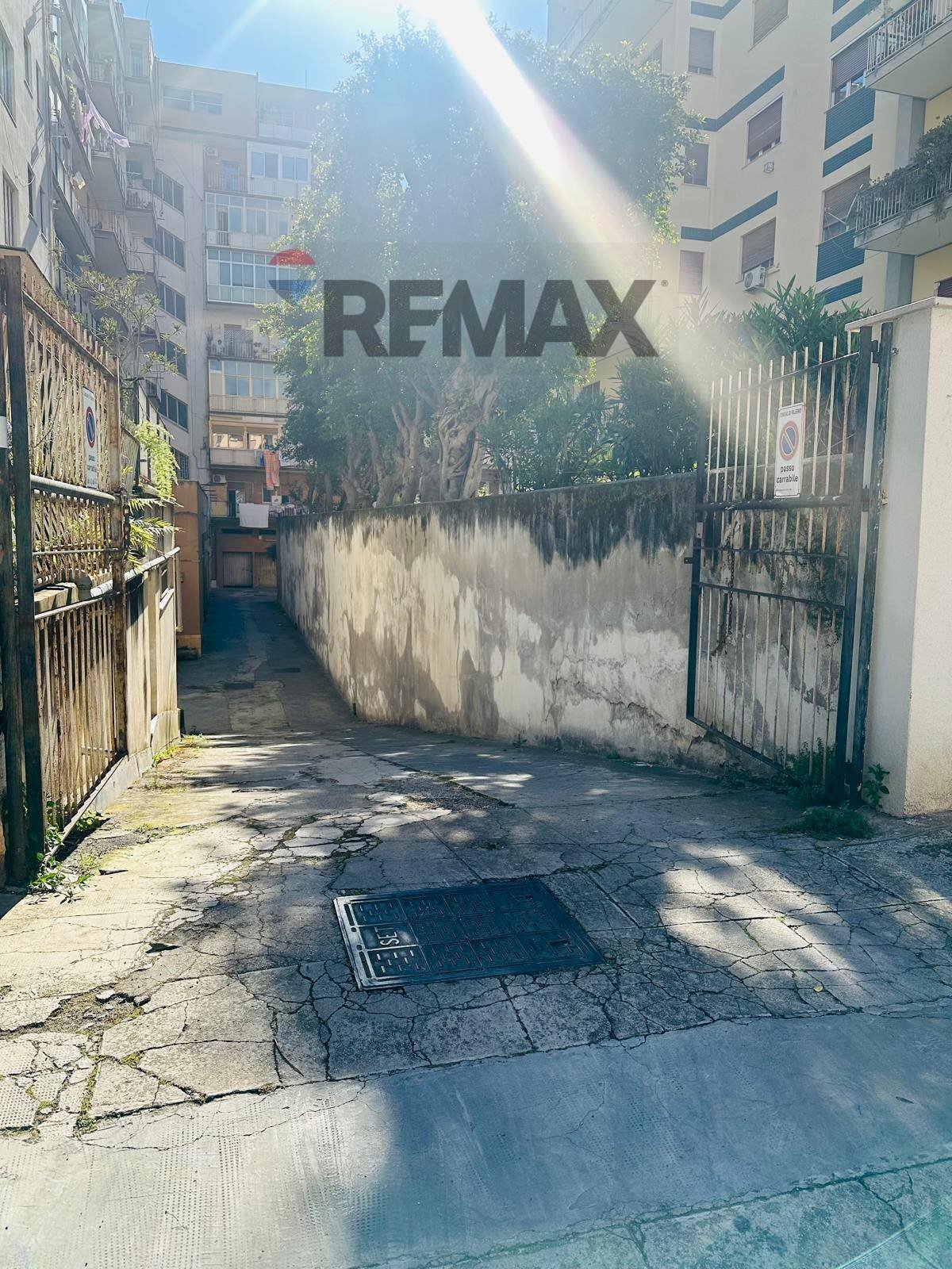 Edificio all\'aperto - Box via veneto
 
3, Palermo - foto 2