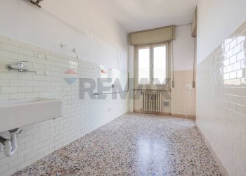Cucina - Trilocale Via San Giovanni Bosco
 
5, Casorate Sempione - foto 13