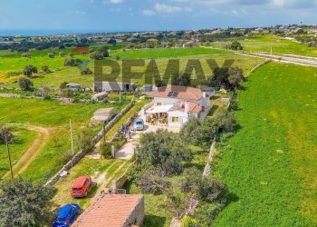 Casa all\'aperto - Villa C.da Scorrione Zappulla
 
3, Modica - foto 26