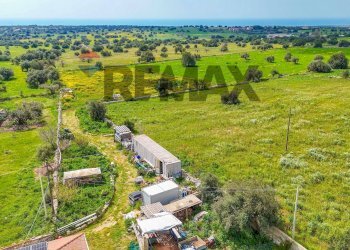 Vista delle montagne - Villa C.da Scorrione Zappulla
 
3, Modica - foto 29