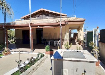 Casa all\'aperto - Villa via Ecuador, Vittoria - foto 8