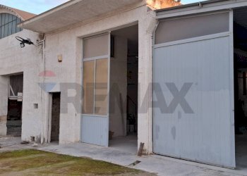 Casa all\'aperto - Capannone S.S.115 Comiso
 
300, Comiso - foto 3