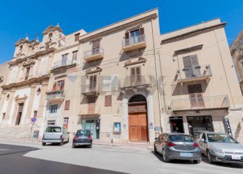 Edificio all\'aperto - Appartamento Corso 6 Aprile
 
165, Alcamo - foto 2
