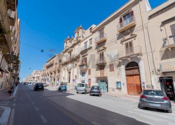 Edificio all\'aperto - Appartamento Corso 6 Aprile
 
165, Alcamo - foto 4